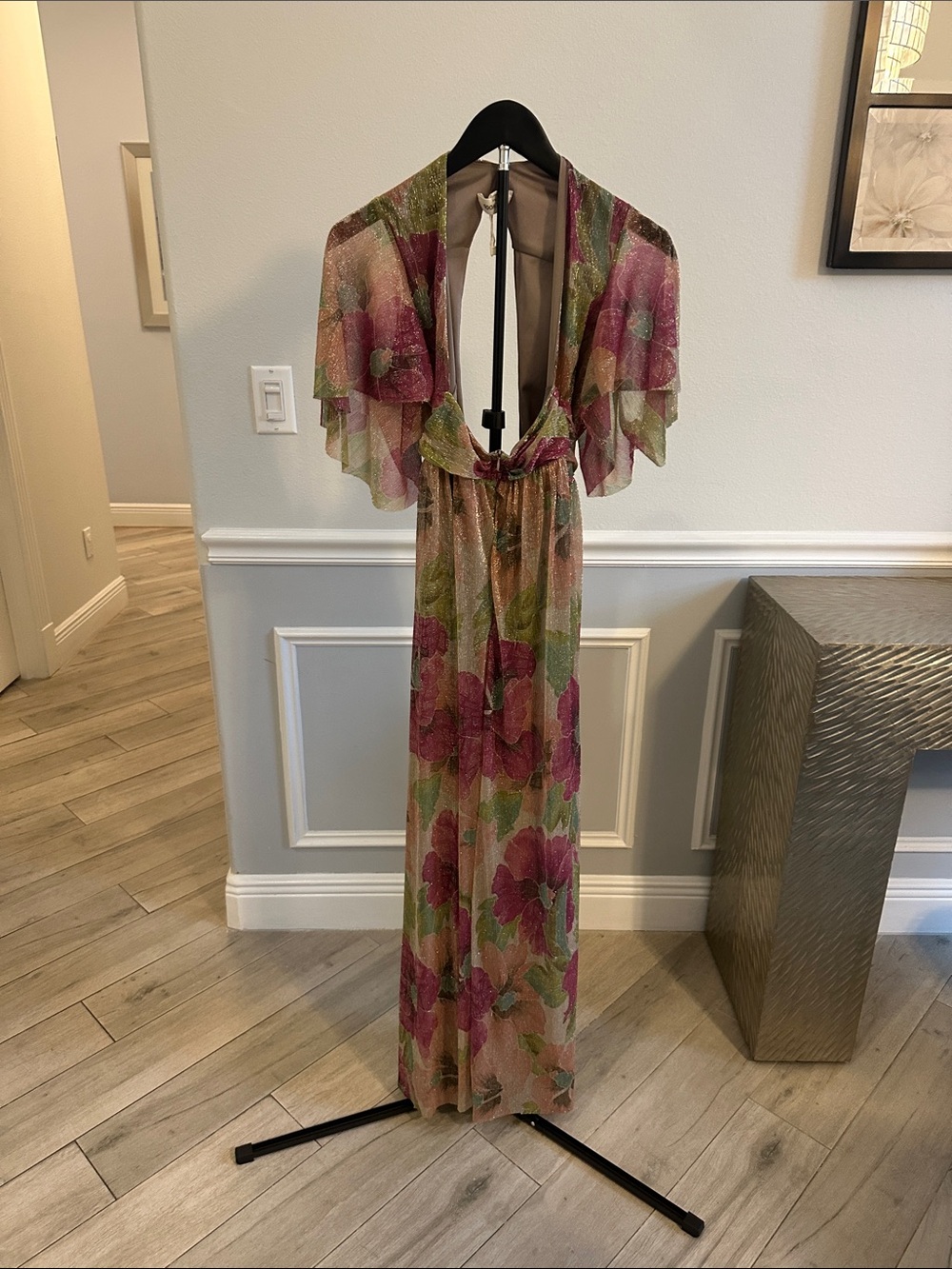 Floral Flutter-Sleeve Maxi Dress in Pink and Green